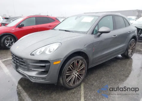 2015 Porsche Macan Turbo z USA, uszkodzony, nr VIN WP1AF2A56FLB48281